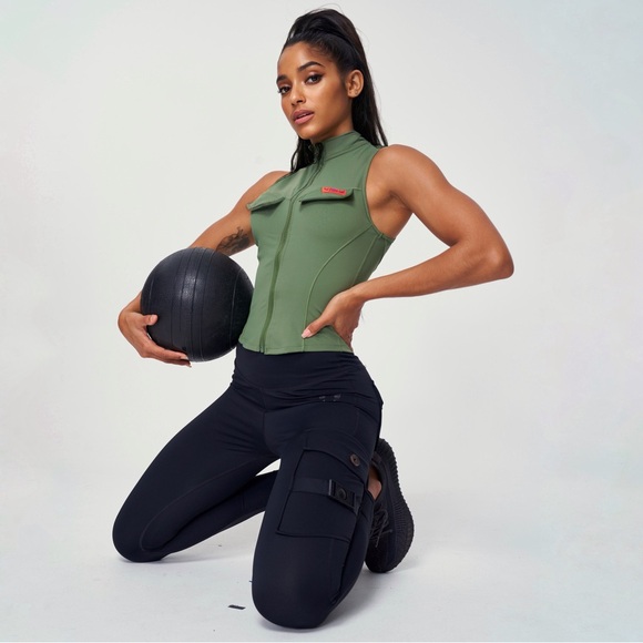 FIRM ABS Army Abs Tank Wanita (2331) - Picture 3 of 3